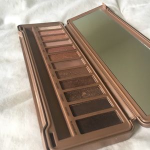Urban Decay Naked 3 Eyeshadow Palette